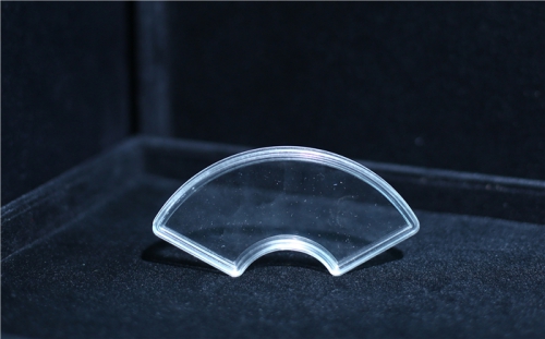 Transparent plastic box