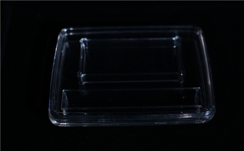 Transparent plastic box